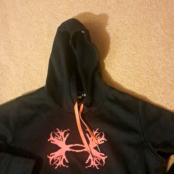 UNDER ARMOR STORM HOODIE. L - Picture 2 of 8